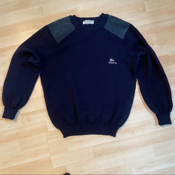 Men’s Vintage Burberry sweater - Picture 4 of 10